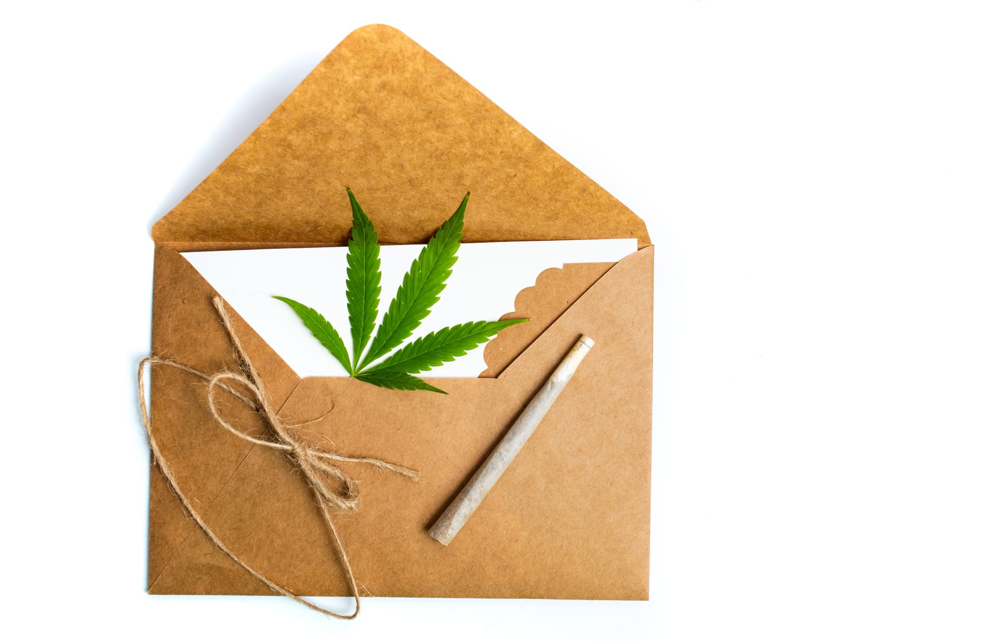 craft paper letter with marijuana inside, representing the ease of weed delivery Vaughan